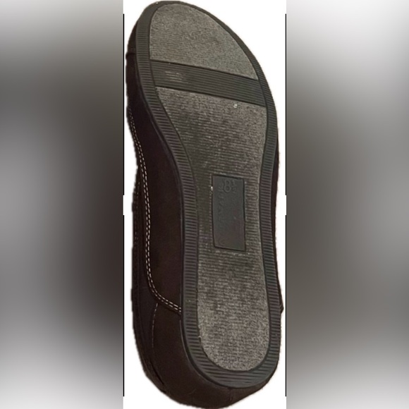 Airwalk Brown Slip-On Loafer shoes. Women’s size 8.5. Excellent condition. - Picture 8 of 8